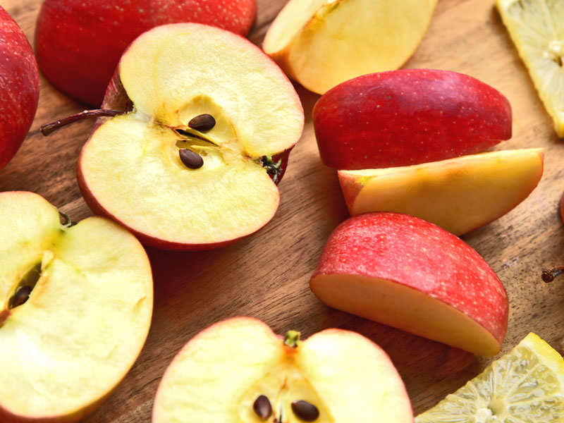 Easy hacks to prevent cut fruits from turning brown