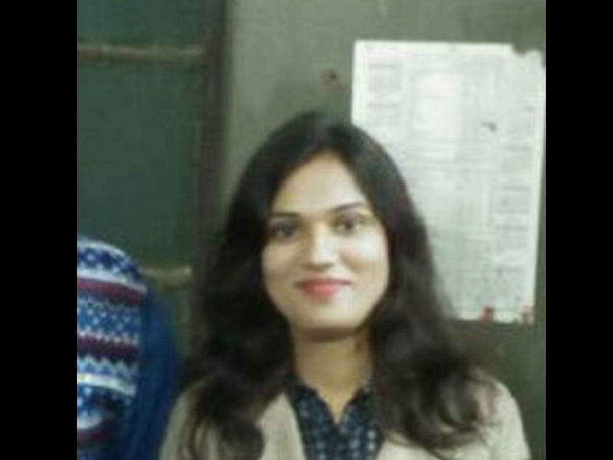 Dr Manisha's suicide case: Senior doctor named in FIR to be quizzed |  Lucknow News - Times of India