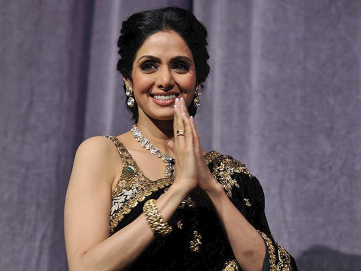 When Sridevi called success of &#39;Himmatwala&#39; her &#39;bad luck&#39; | Hindi Movie News - Times of India