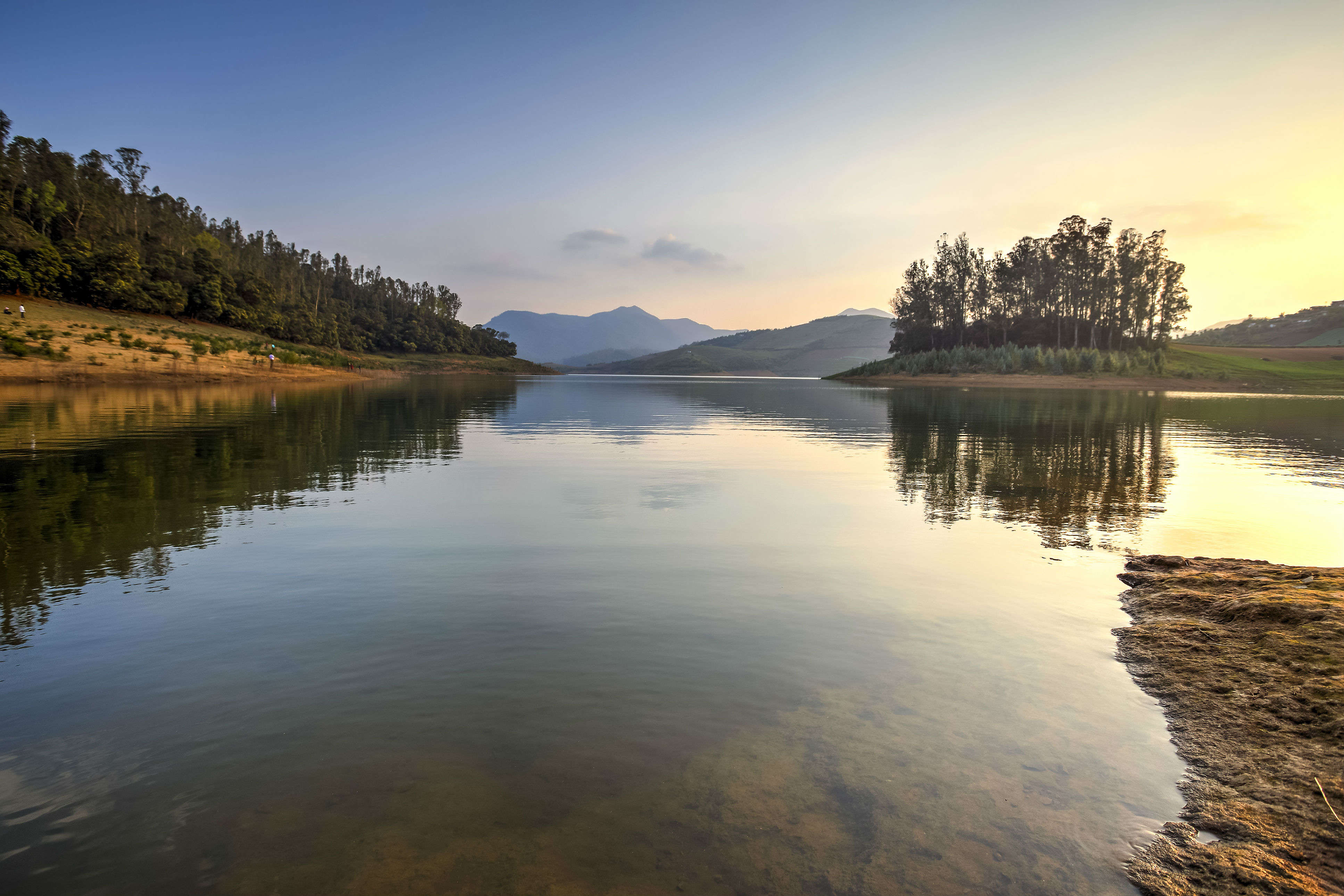Pick a hotel near the Ooty Lake for that perfect holiday