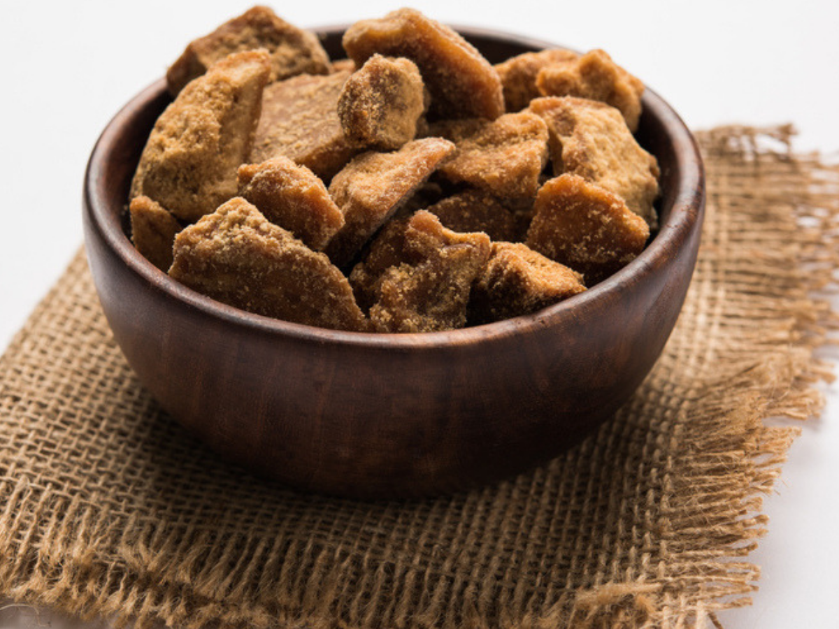Jaggery (Gud) can save you from the harmful air pollution. Read to know  how! - Times of India