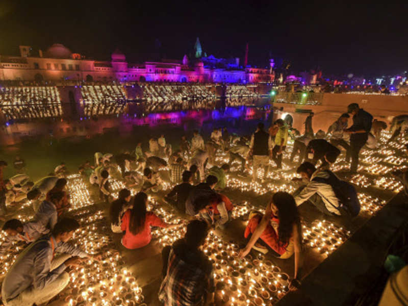 A total of 3,01,152 diyas were lit up simultaneously for a period of five minutes