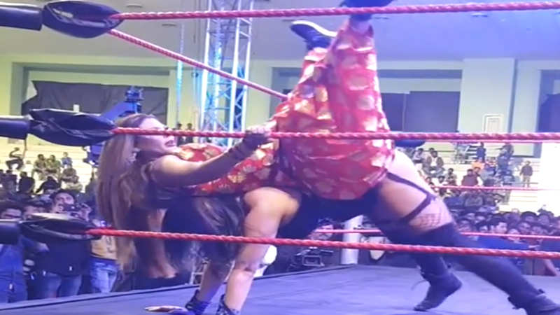 rakhi sawant wrestling