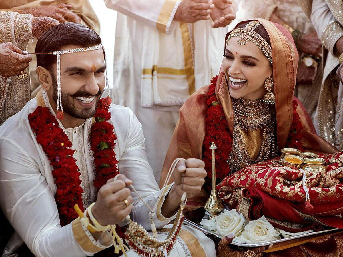 Image result for ranveer singh and deepika padukone marriage pics