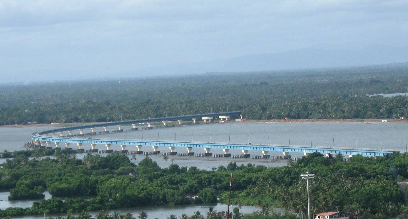 Soon, tourists can enjoy Kochi's scenic backwaters from India's longest rail bridge