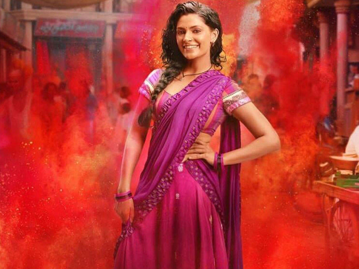 Mauli': Saiyami Kher expresses her excitement as she unveils her ...