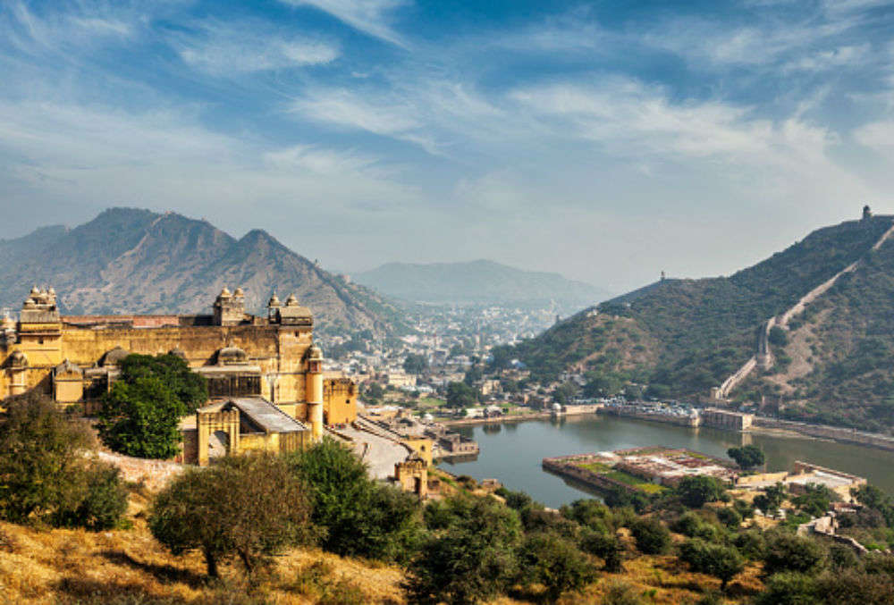 IRCTC’s Jaipur sightseeing tour will take you closer to the Pink City