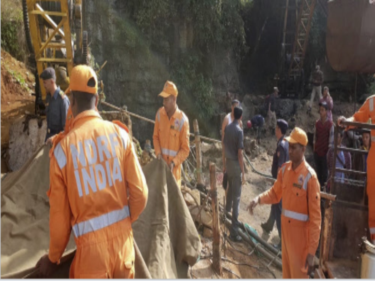 Navy divers to join rescue operation for trapped Meghalaya miners
