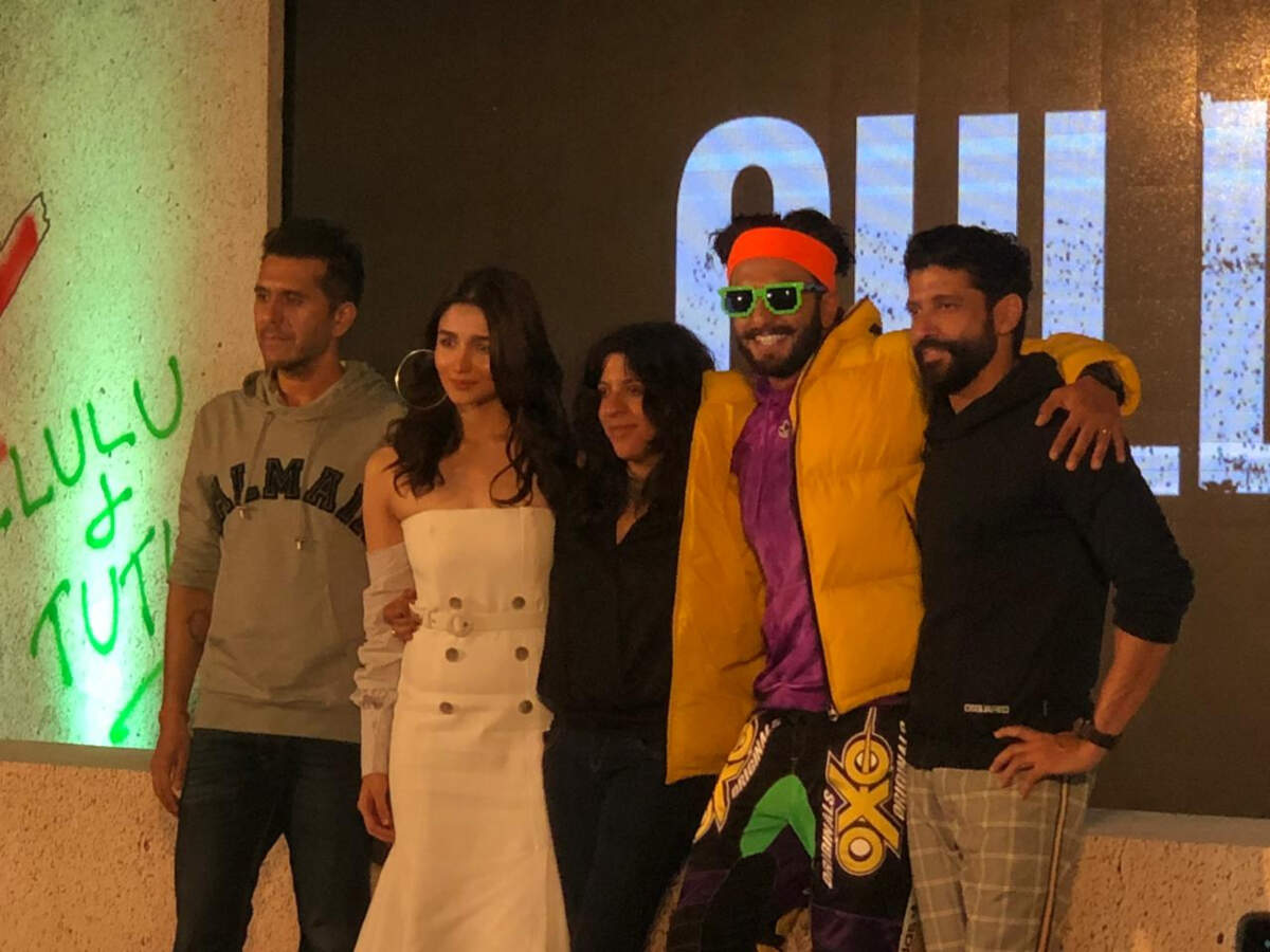 'gully Boy': Director Zoya Akhtar Talks About Her Inspiration Behind The Film, Actor Ranveer Singh And More | Hindi Movie News