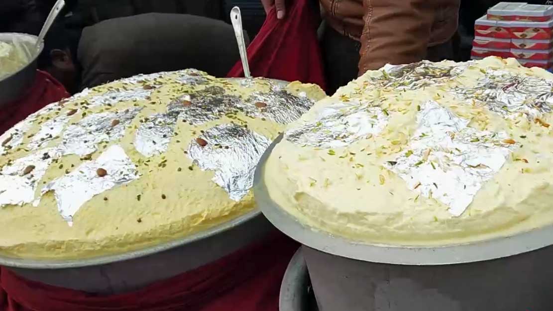 Treat yourself to Lucknow's famous Malai Makhan this winter | Entertainment - Times of India Videos