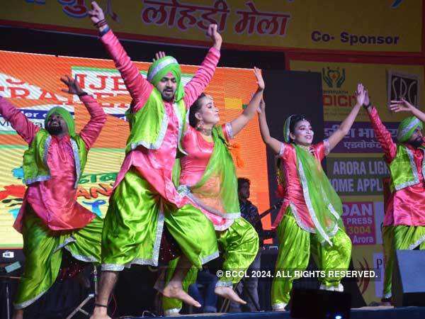 Lohri celebrated with fervour in Bareilly