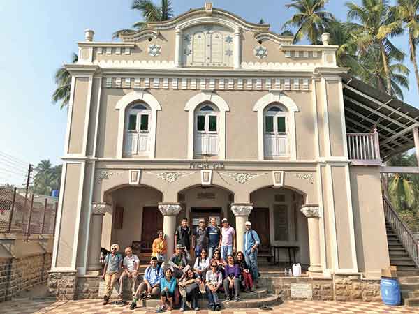 A group of Mumbaikars on a tour at Alibag