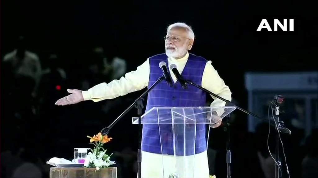 Prime Minister Narendra Modi interacted with youth at the New India Youth Conclave,Surat. (Credits:ANI)