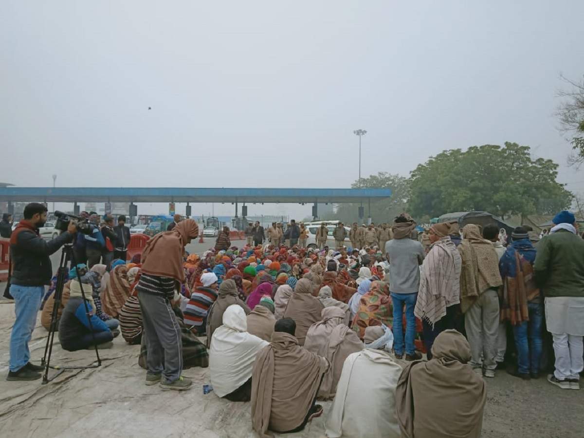 Farmers' Protest At DND Flyway Ends | Noida News - Times Of India