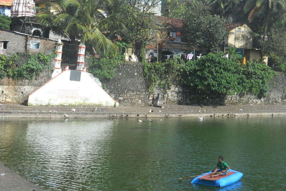 Banganga Tank in Mumbai - a place associated with an epic legend