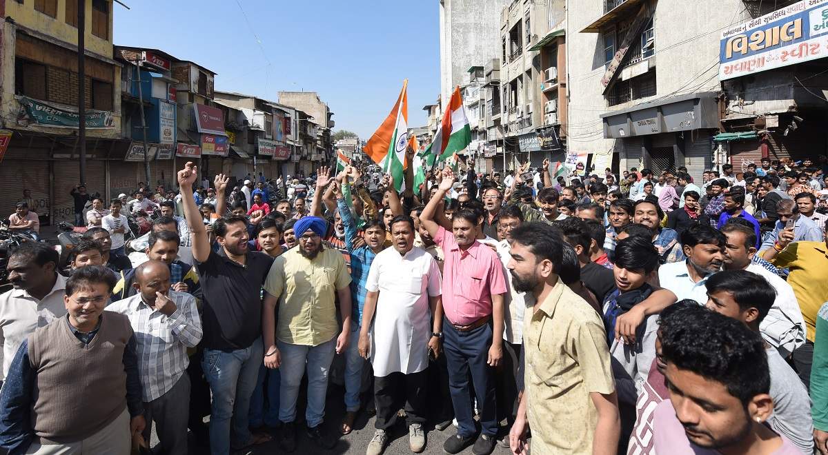 Traders protesting against Pulwama terror attack in Ahmedabad