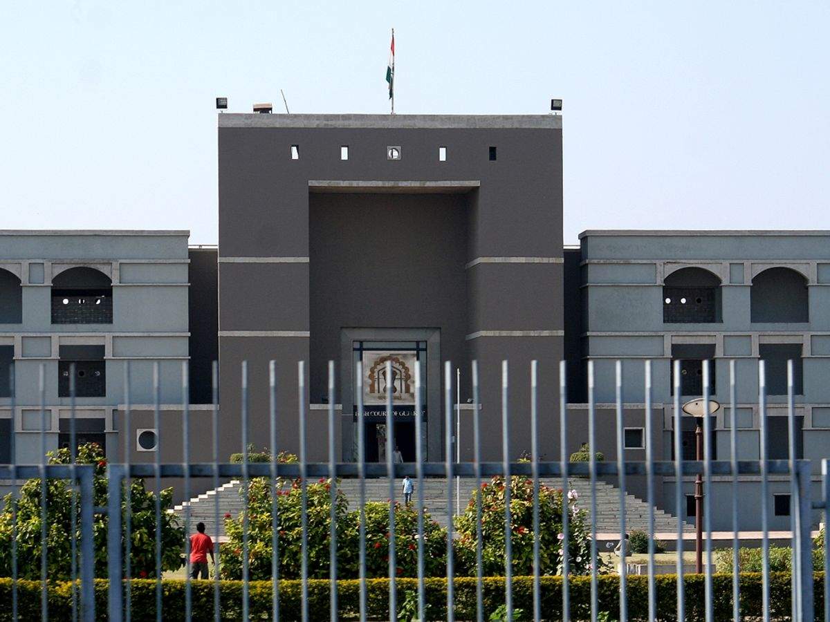 Gujarat high court notice to bar councils | Ahmedabad News - Times of India