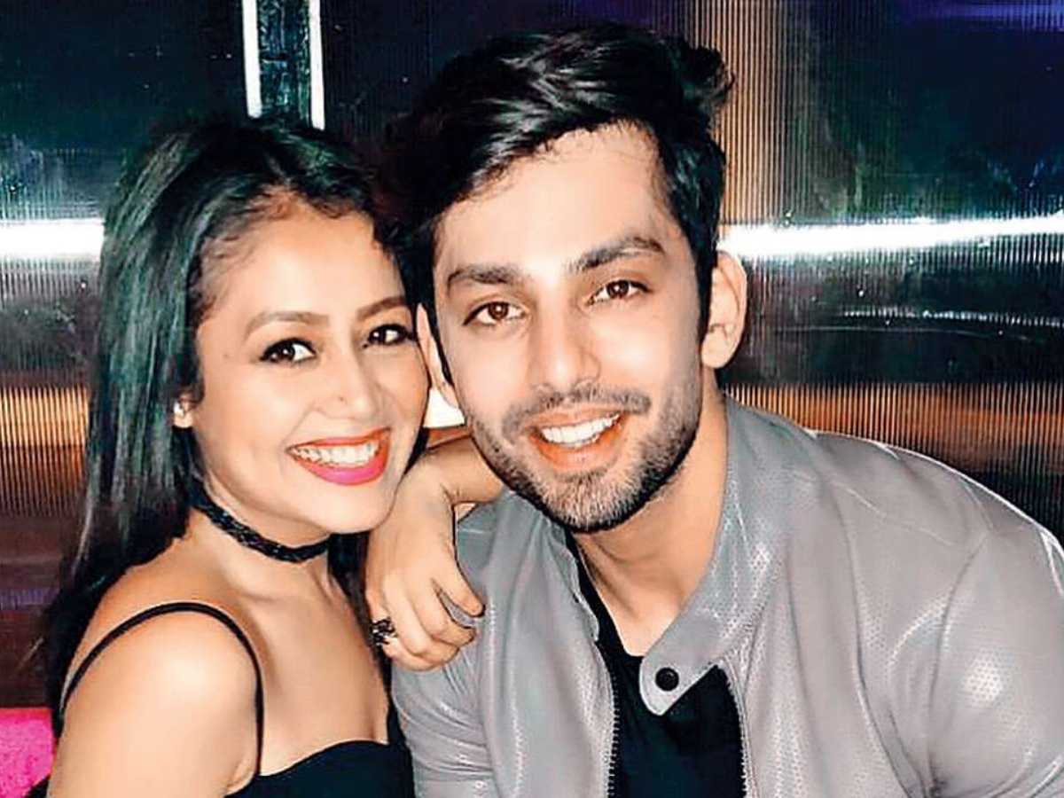 Neha Kakkar Xvideo - Neha Kakkar defends ex-boyfriend Himansh Kohli; slams fake news ...