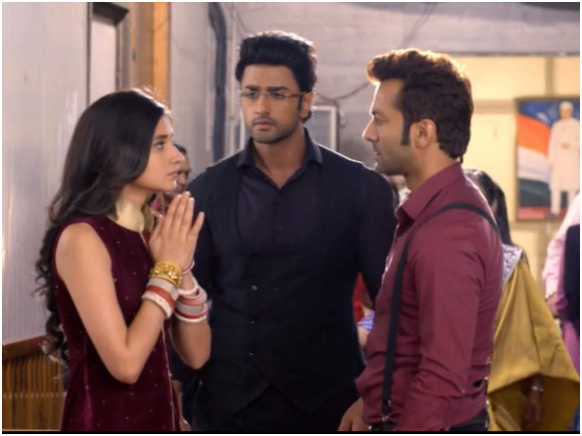 Guddan Tumse Na Ho Payega Written Update March 5 2019 Guddan Proves Akshat Innocent Vikram Gets Suspended Times Of India guddan tumse na ho payega written