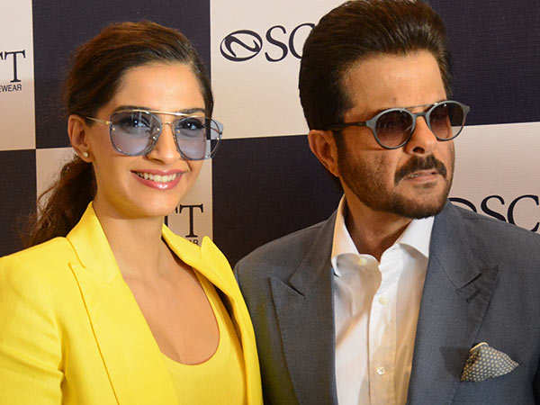 Airport Look Inspo: Father-daughter duo Anil Kapoor and Sonam