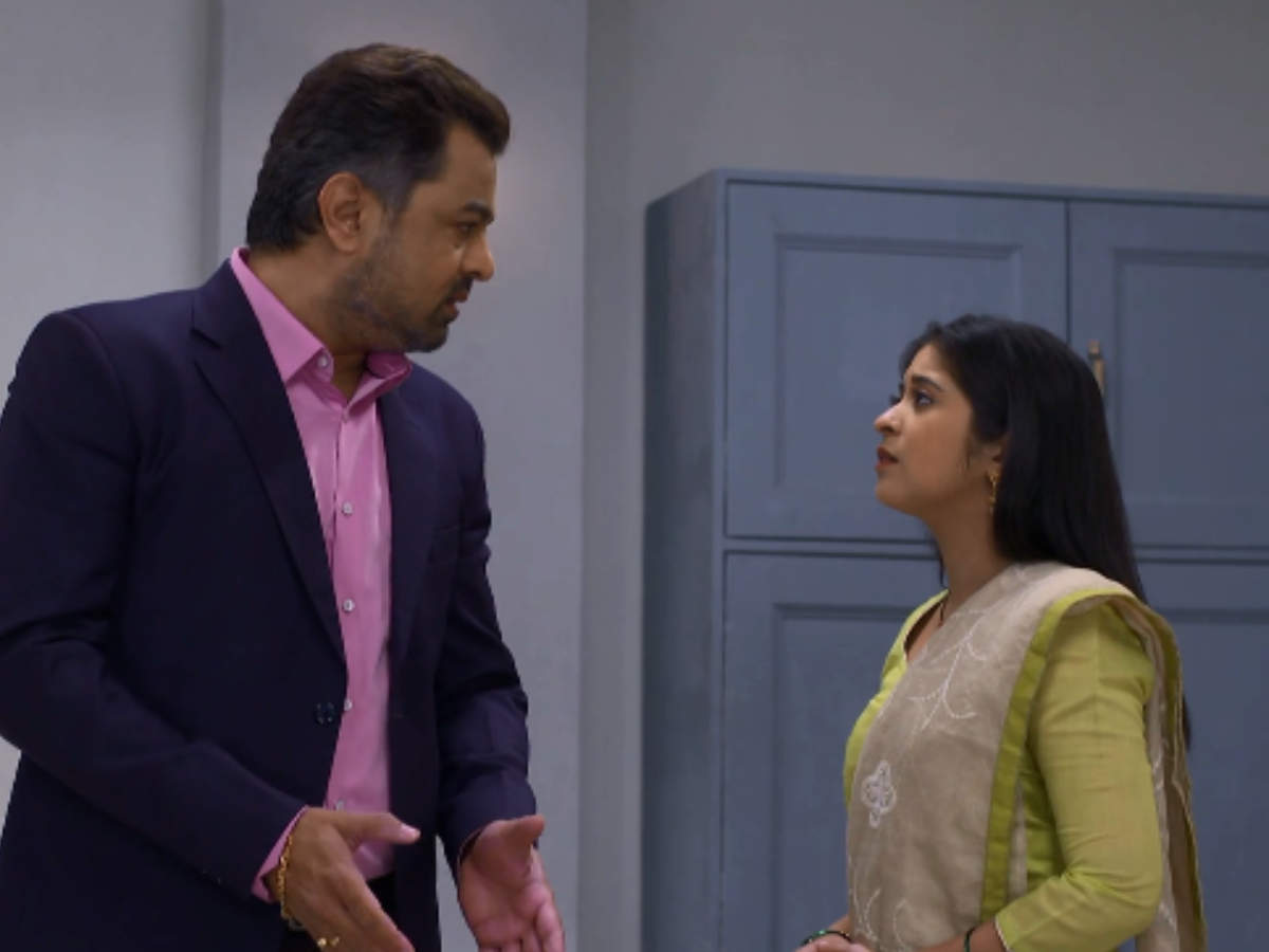 Tula Pahate Re Written Update March 27 19 Isha Decides To Find Who Is Behind The Fraud Times Of India