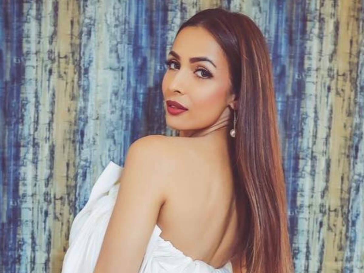 malaika arora white dress