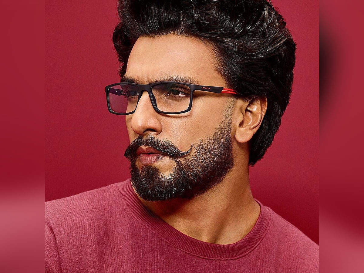 Ranveer Singh looking cool  Ranveer singh hairstyle, Ranveer singh beard, Ranveer  singh