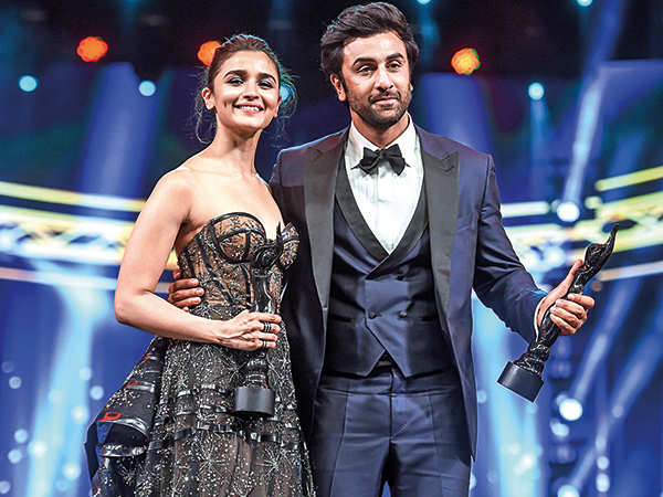 ranbir kapoor boyfriend: Alia Bhatt: I would like to keep my relationship with Ranbir Kapoor sacred and simple | Hindi Movie News - Times of India