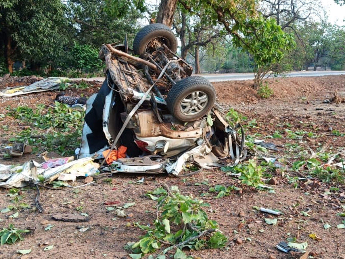 Dantewada Naxal Attack Bjp Mla Bhima Mandavi Five Security Personnel Killed In Naxal Attack In Bastar