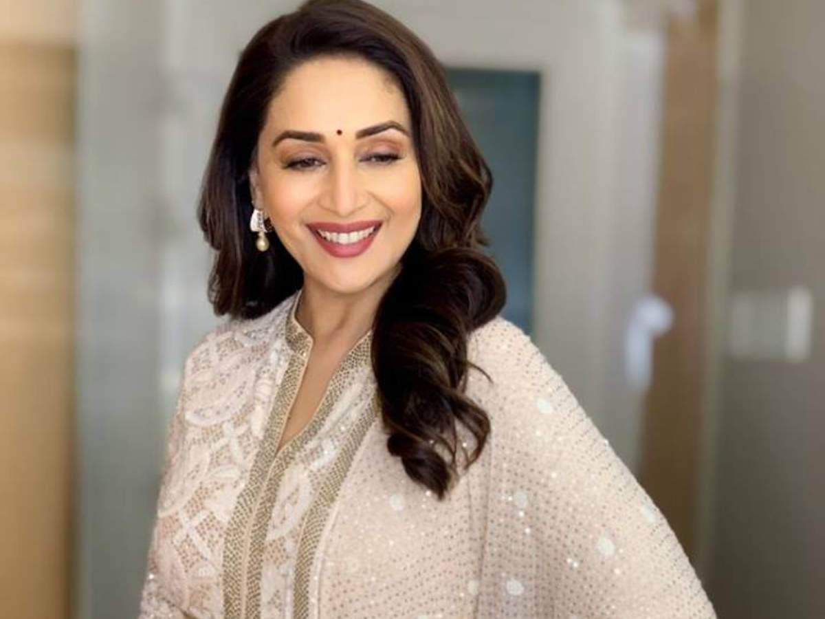 How to wear white like Madhuri Dixit - Times of India