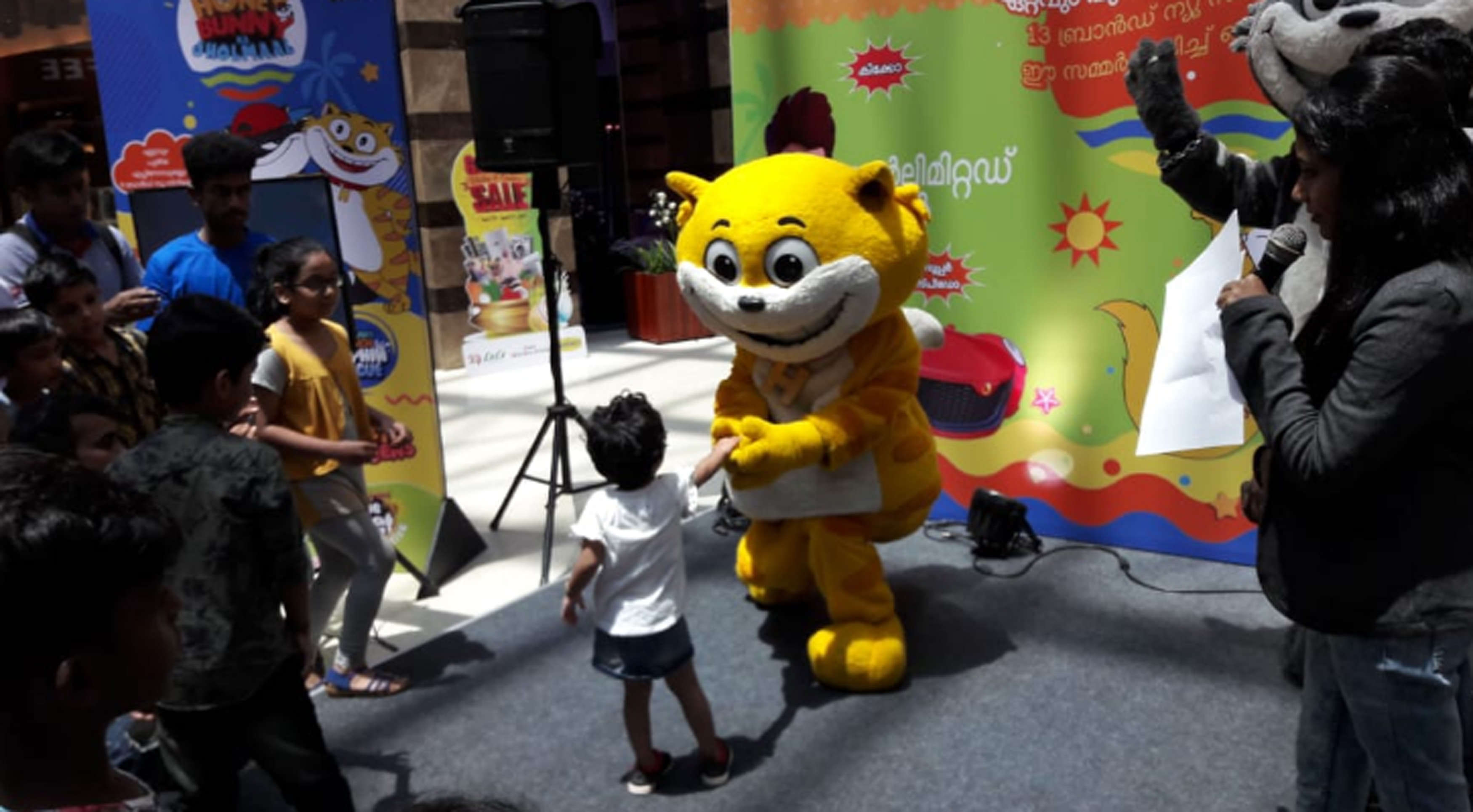 Toons characters Honey, Bunny and Kicko light up Lulu Mall | Events Movie  News - Times of India