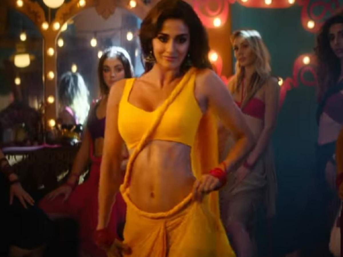 Disha Patani Continues The Bollywood Legacy With Her Stunning Yellow Saree Look Hindi Movie