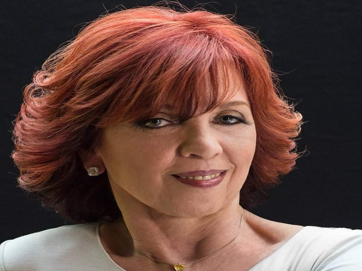 nora-roberts-sues-brazilian-romance-writer-accusing-her-of-plagiarism