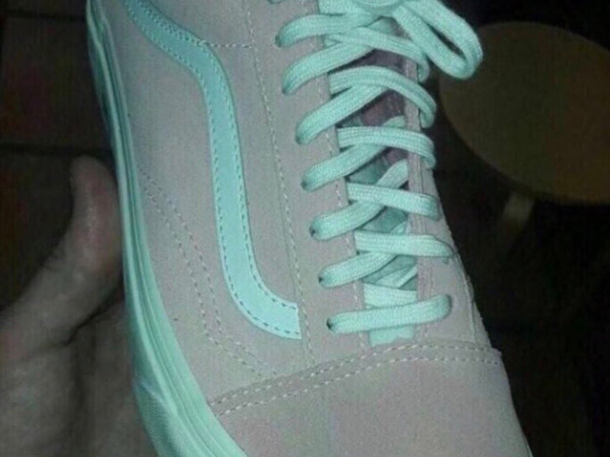 is the vans shoe pink or grey
