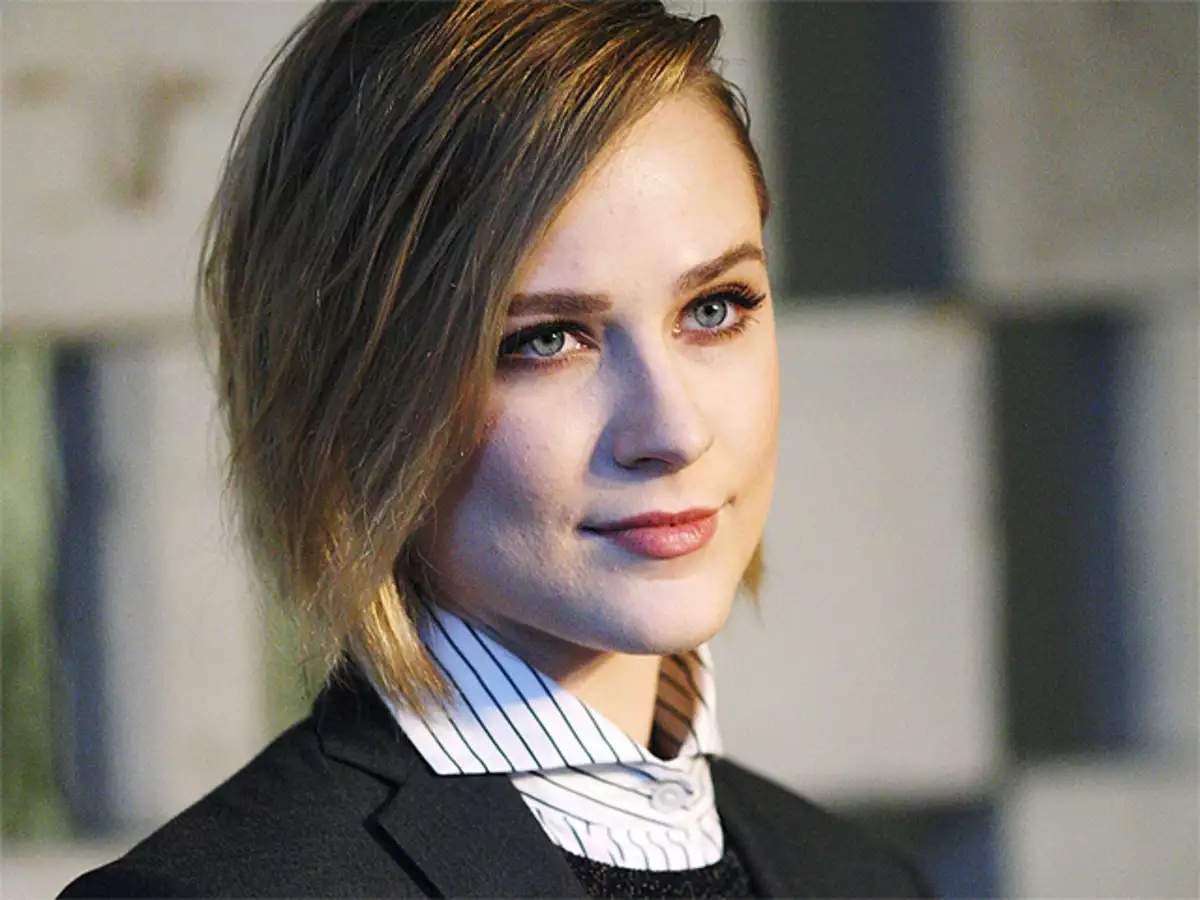 Evan Rachel Wood To Star In One Thousand Paper Cranes English Movie News Times Of India