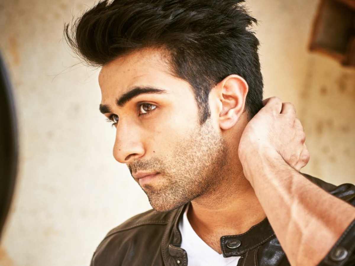 Ranbir Kapoor's cousin Aadar Jain to be re-launched by Farhan Akhtar? | Hindi Movie News - Times of India