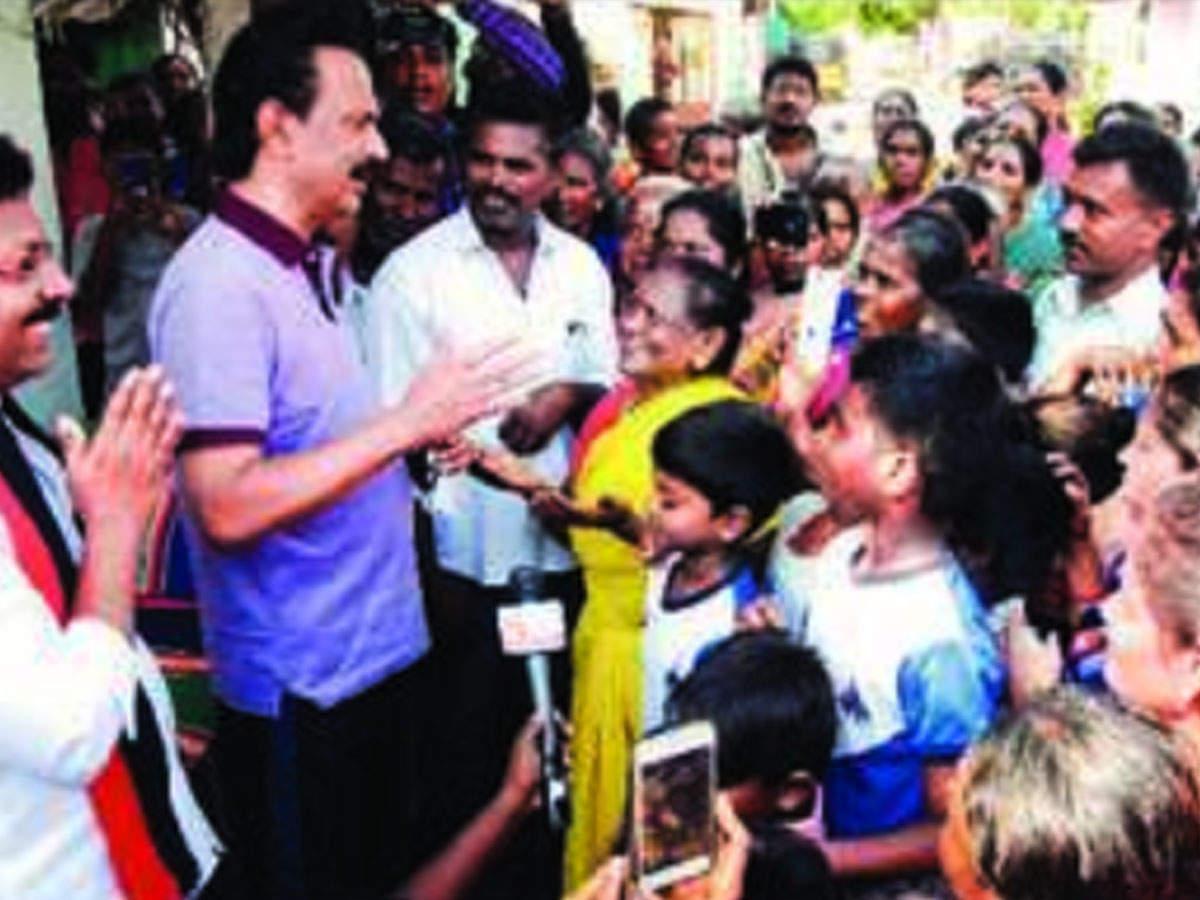M K Stalin, on Wednesday, walked the streets of Kozhimedu, Pulikankulam and Silaiman and met people