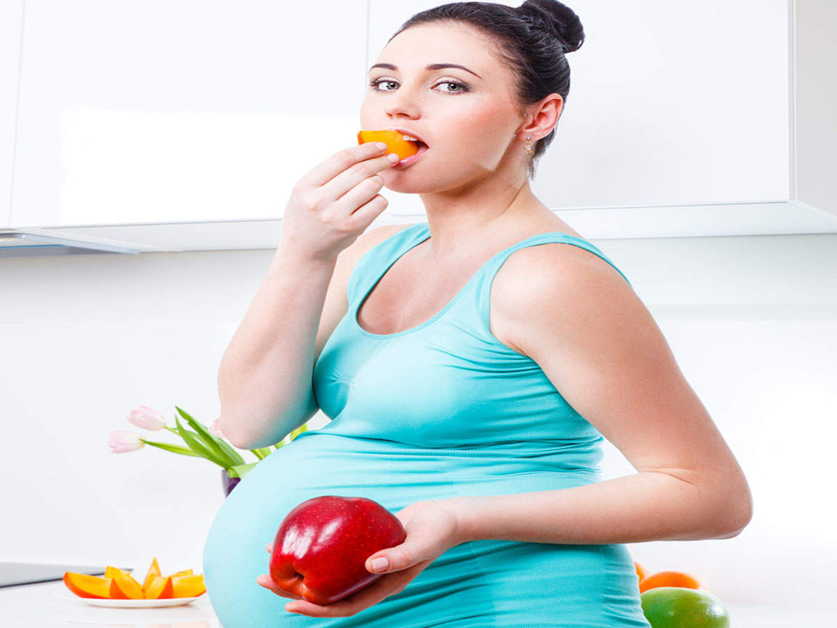 when do you get food cravings during pregnancy