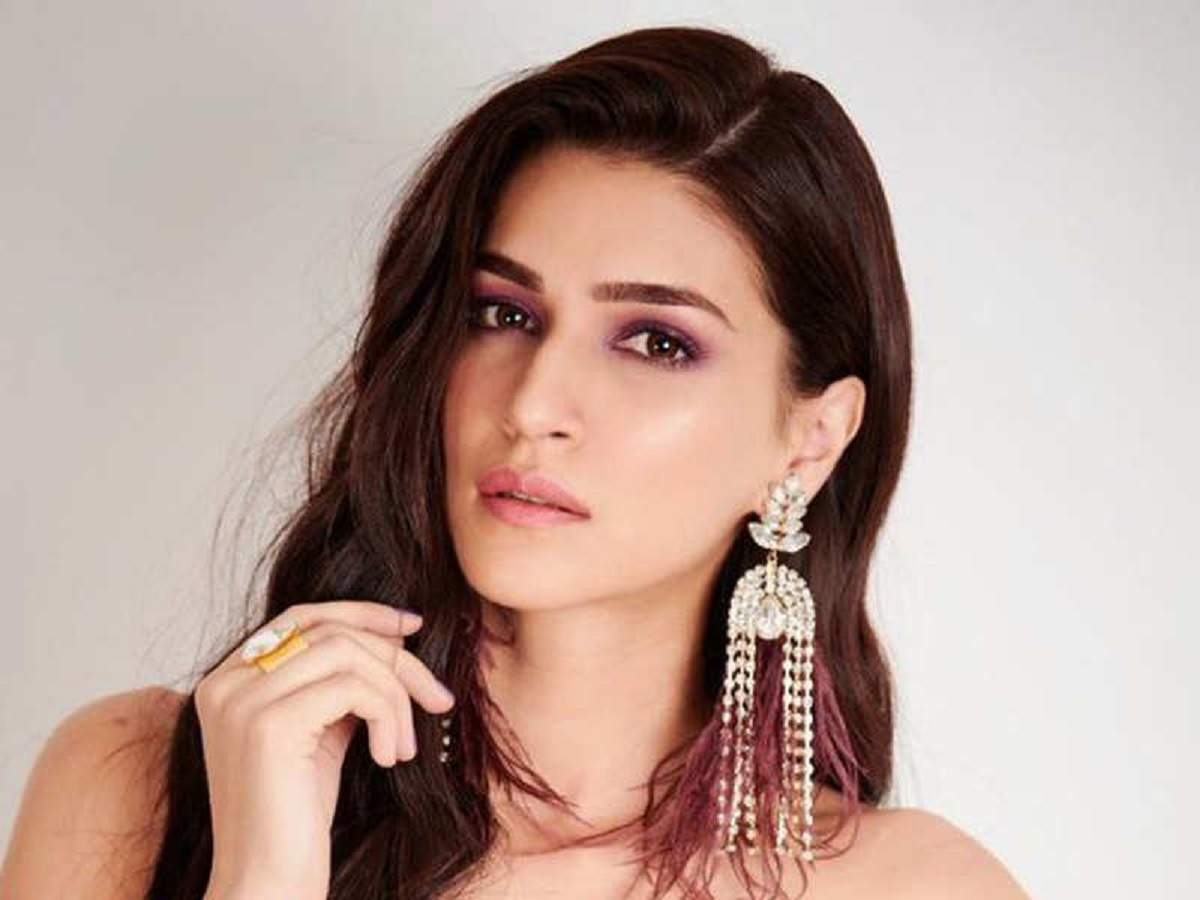 Photos: Kriti Sanon's latest post celebrates 2 years of 'Raabta ...