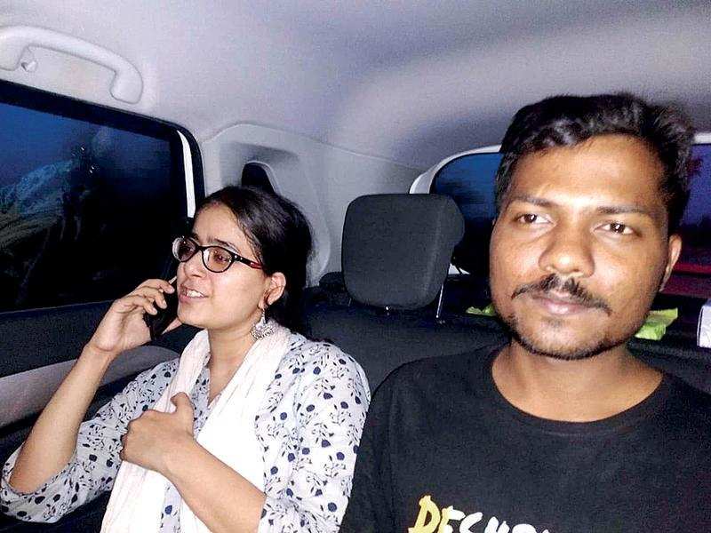 Journalist Prakash Kanojia and his wife Jagisha Arora on their way back after former’s release from a Lucknow jail on Wednesday