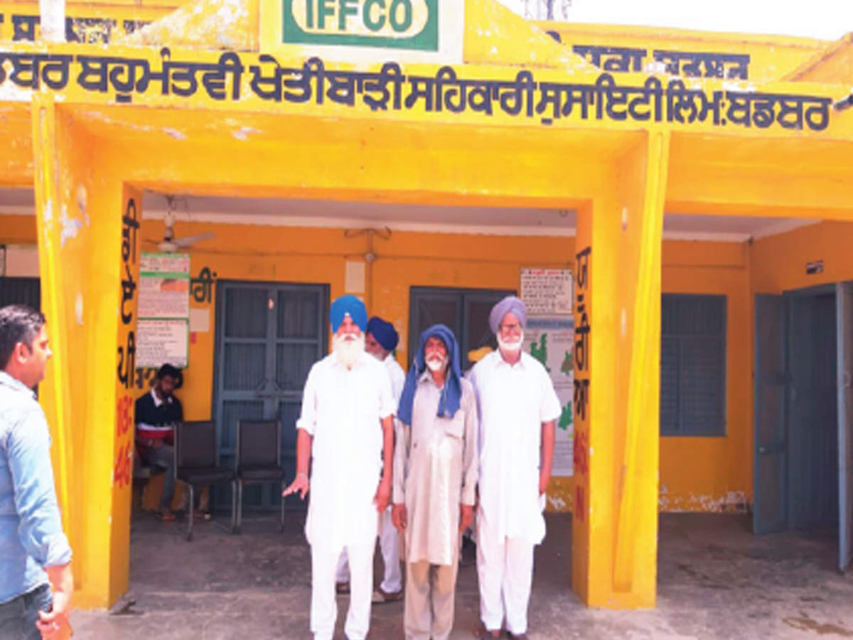 (From left) Gurmukh, Sukhwant and Jarnail protesting outside the cooperative society office in Barnala on Thursday