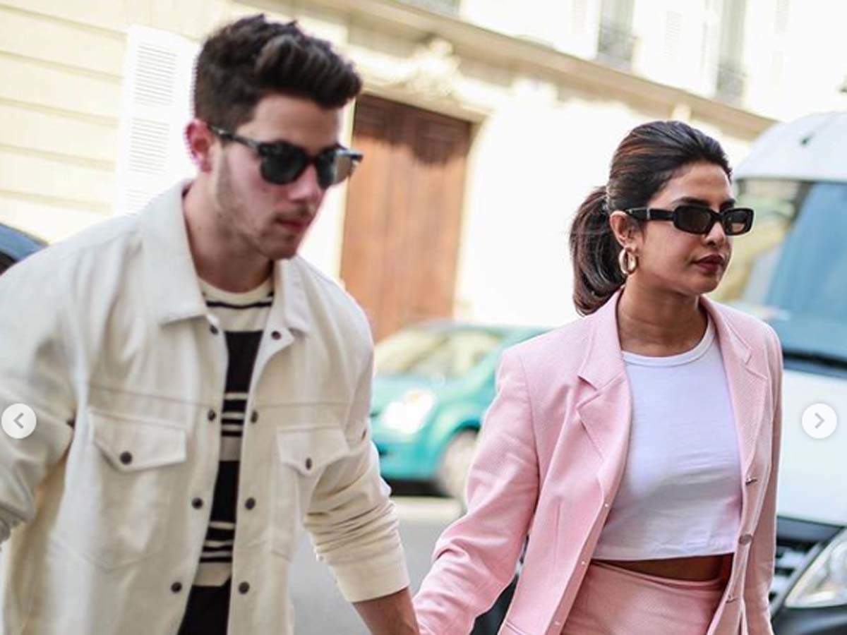 Nick Jonas & Priyanka Chopra Go Shopping at Dior in Paris: Photo 1244531, Nick Jonas, Priyanka Chopra Pictures