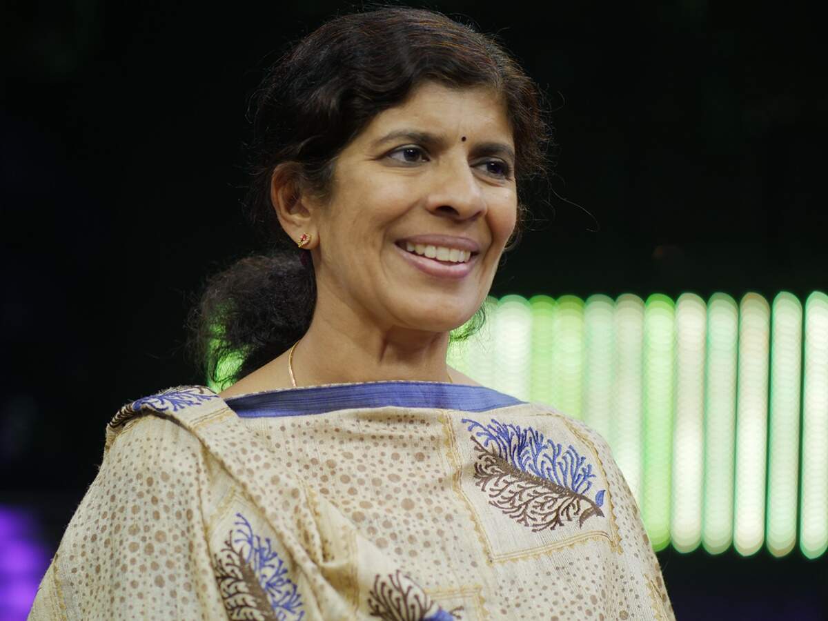 50 Year Old Sa Re Ga Ma Pa Keralam Contestant Meera Age Can Never Be A Barrier If You Have The Talent In You Times Of India