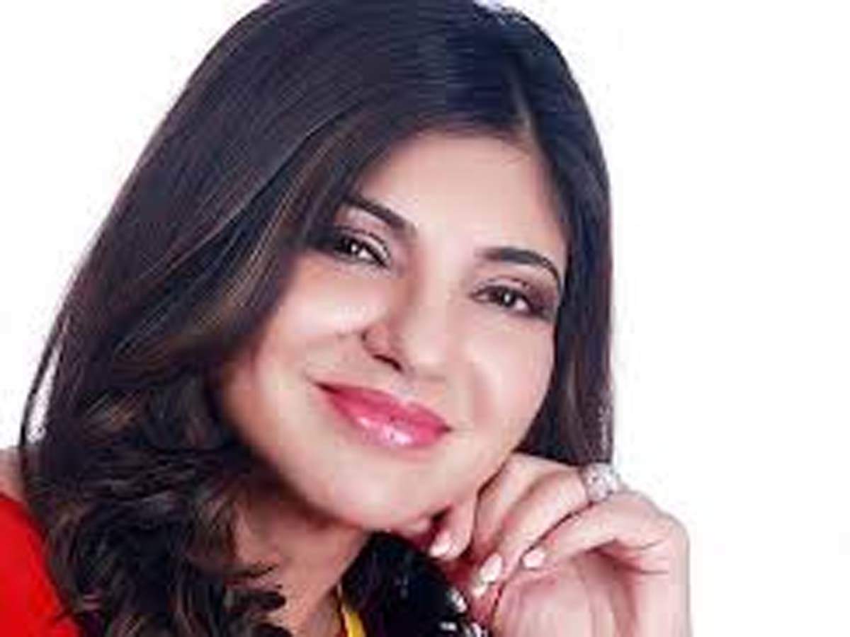 Alka Yagnik on 'Tip Tip Barsa Paani' remake, says music composers these days are tampering with all the evergreen songs | Hindi Movie News - Times of India