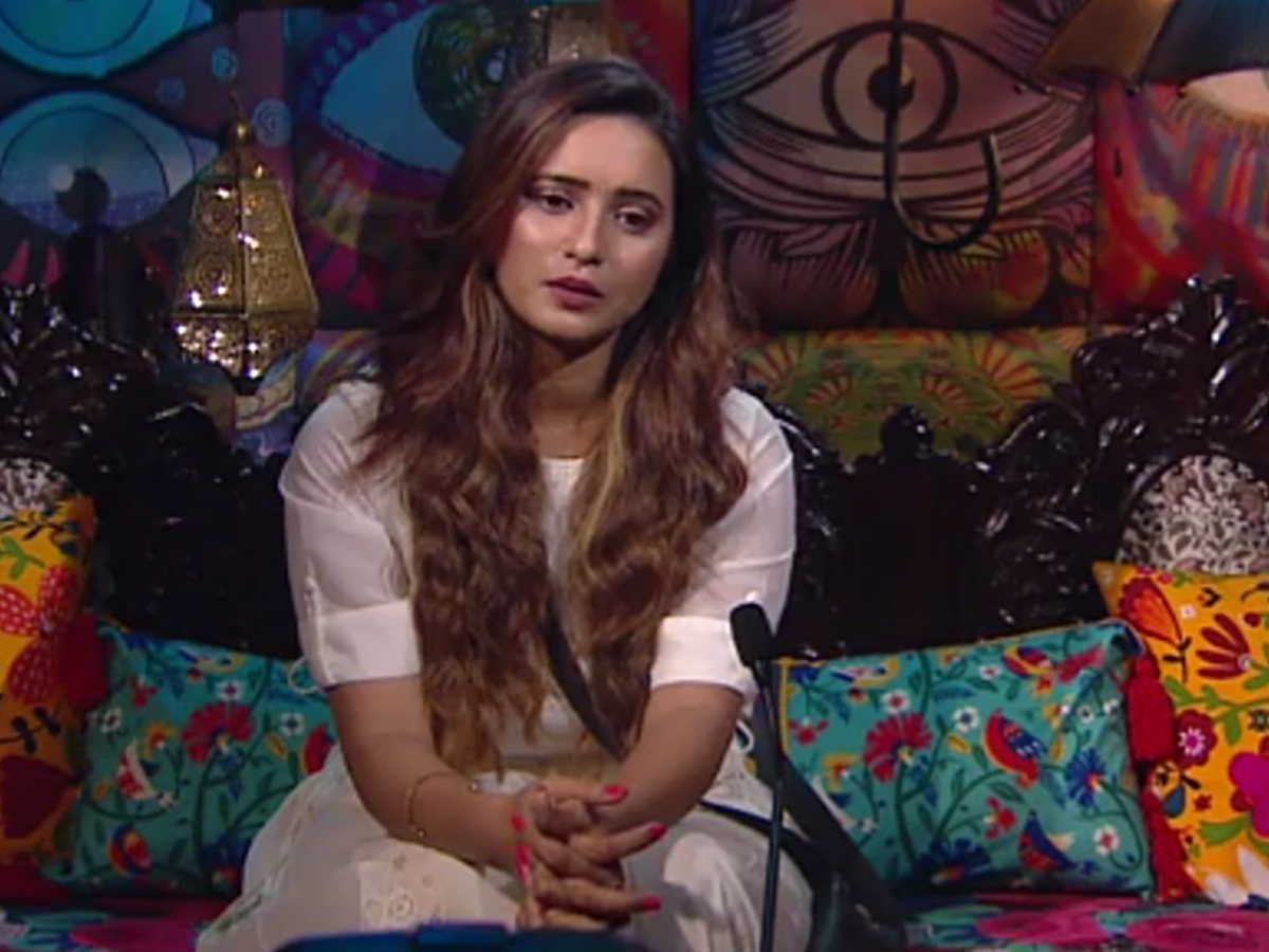 Shivani Surve Bigg Boss Marathi 2 Weekend Cha Daav July 13 2019 Written Update Shivani 1608