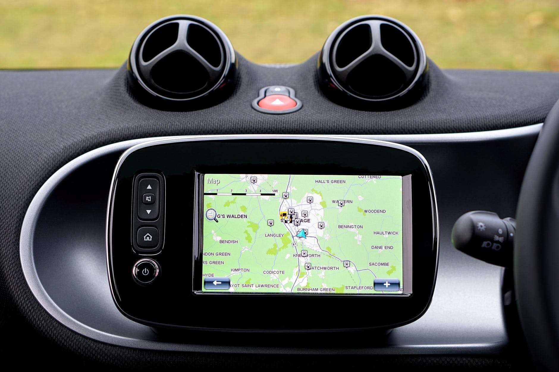 Gps Navigation System / Best Vehicle Navigation Systems Safewise - Car