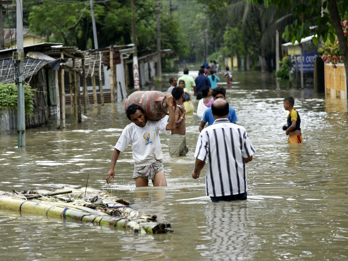 Ping flooding. Наводнение в Непале. Flood. Fiji Flood. Картина наводнение.