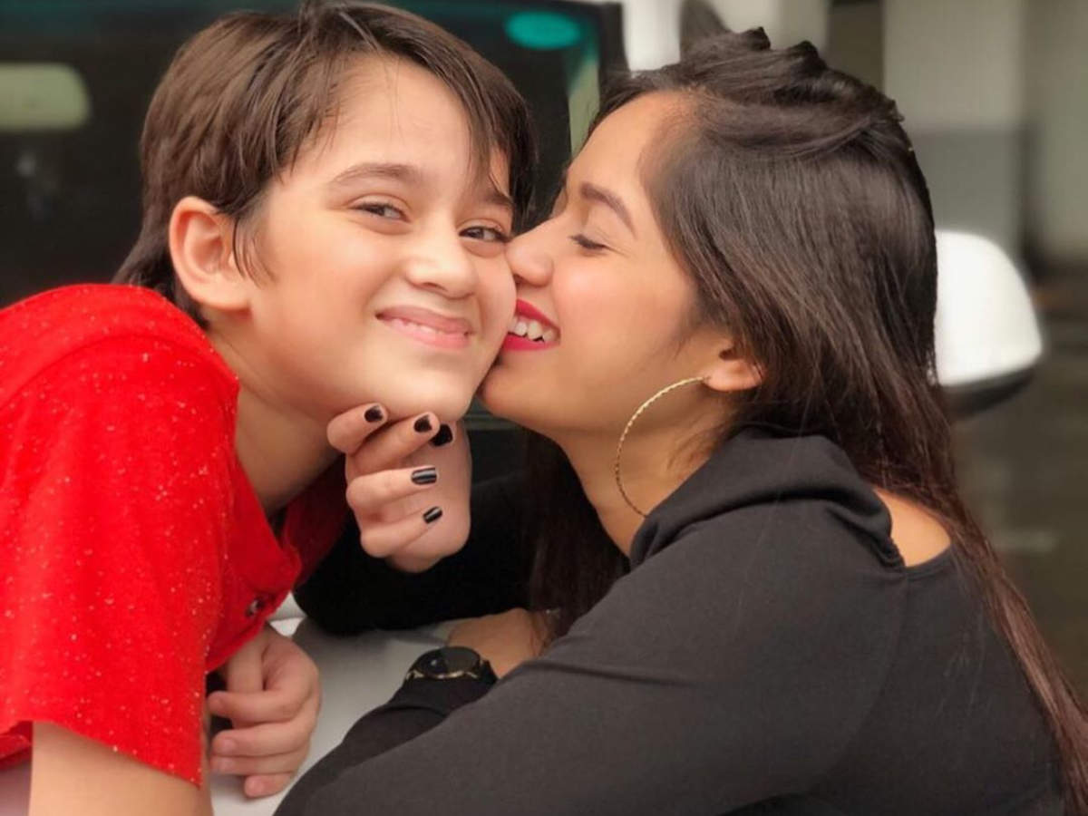 Tu Aashiqui Fame Jannat Zubair Wishes Brother Ayaan With This Adorable Message Times Of India 