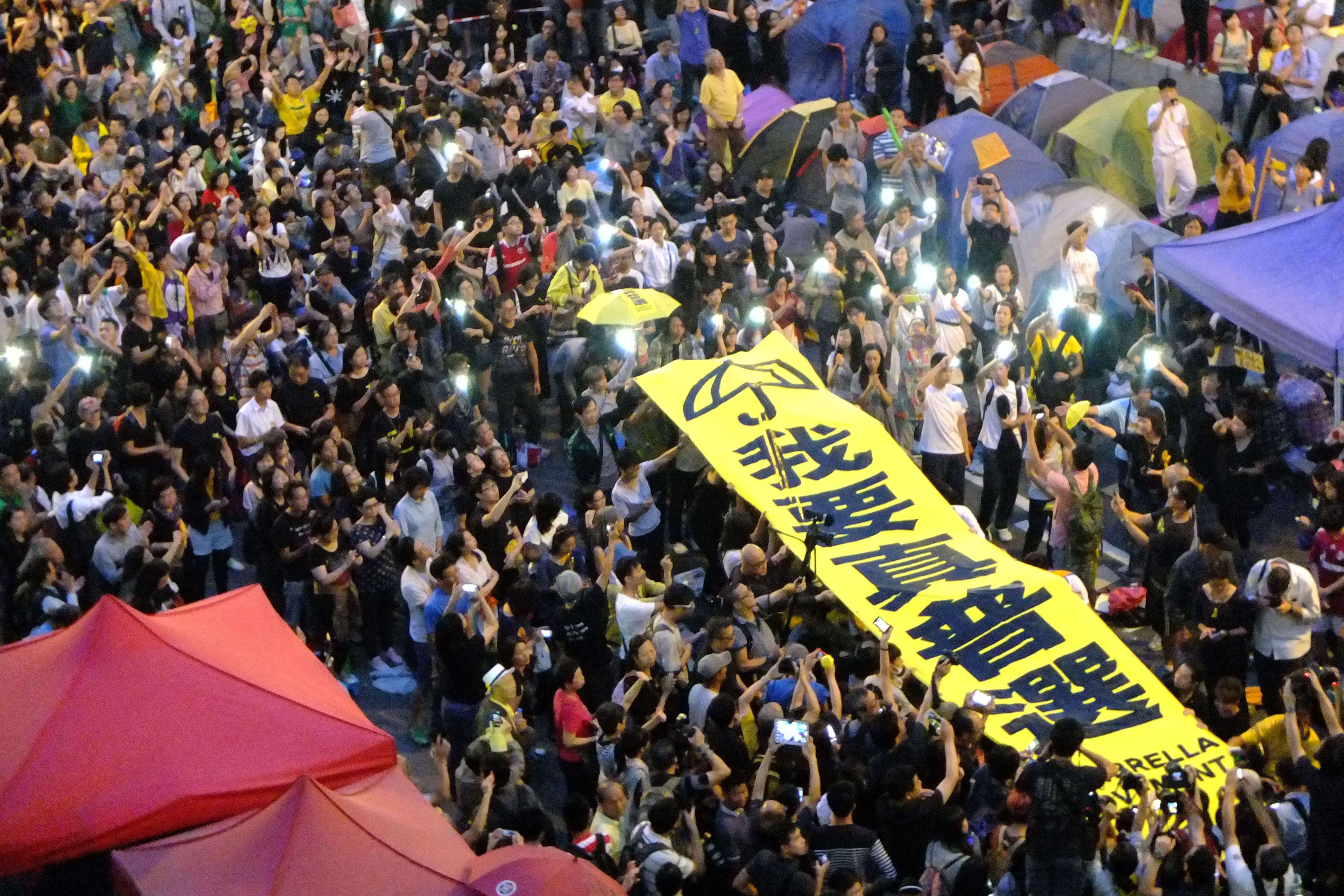 Hong Kong flights cancelled for the day amidst protests at the airport