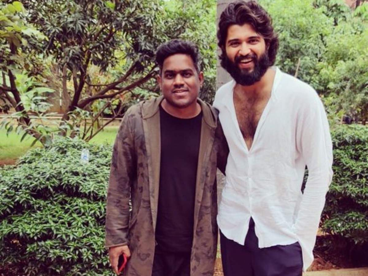 Yuvan Shankar Raja posts an uber-cool pic with Vijay Deverakonda ...